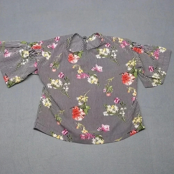 Twine & String Striped Floral Blouse Women’s Medium - Picture 1 of 11